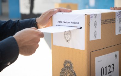 «Votar en defensa propia» por el Dr. Ricardo Fernández Alanis